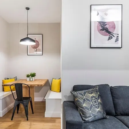 Stylish 5-bed Ideal For Groups - Free Parking Prázdninový dům Leeds (West Yorkshire)